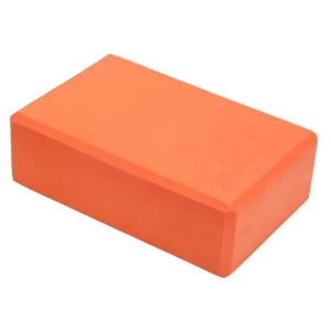 明るいオレンジ色のヨガブロック